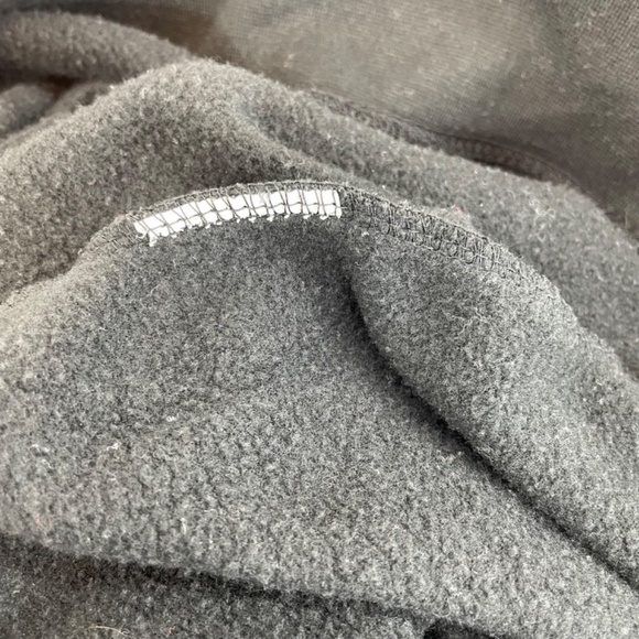 NBA Toronto Raptors Basketball Crewneck Sweater Black Size Extra Large (XL) - Picture 12 of 12